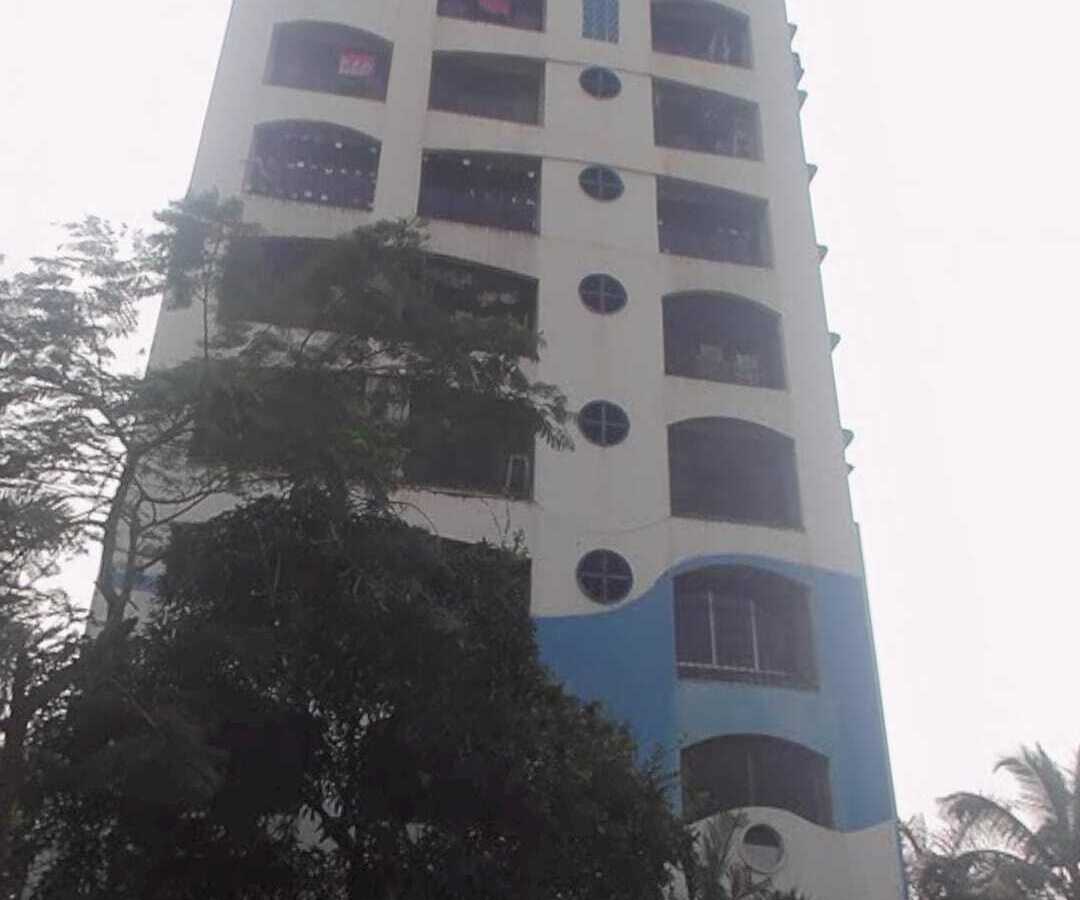 Sale 2 Bhk in Andheri W, SVP Nagar, Dhanlaxmi Apt.