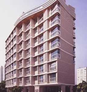 2 BHK Apartment For Sale At Veera Desai Road, Andheri West.