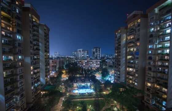 Rent Semi-Furnished 3 Bhk in Andheri West, Lokhandwala – Green Acres