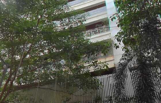 Sale 2 Bhk, 950 sft, in Bandra W, Dheeraj Celestial, 15th Rd.