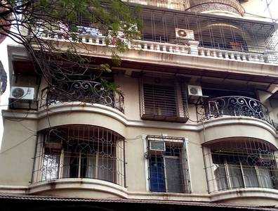 3 BHK Apartment For Sale At 21st Road, Bandra West.