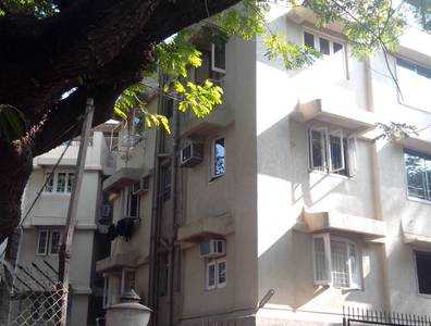 2 BHK Apartment For Rent At Nargis Dutt Road, Bandra West.