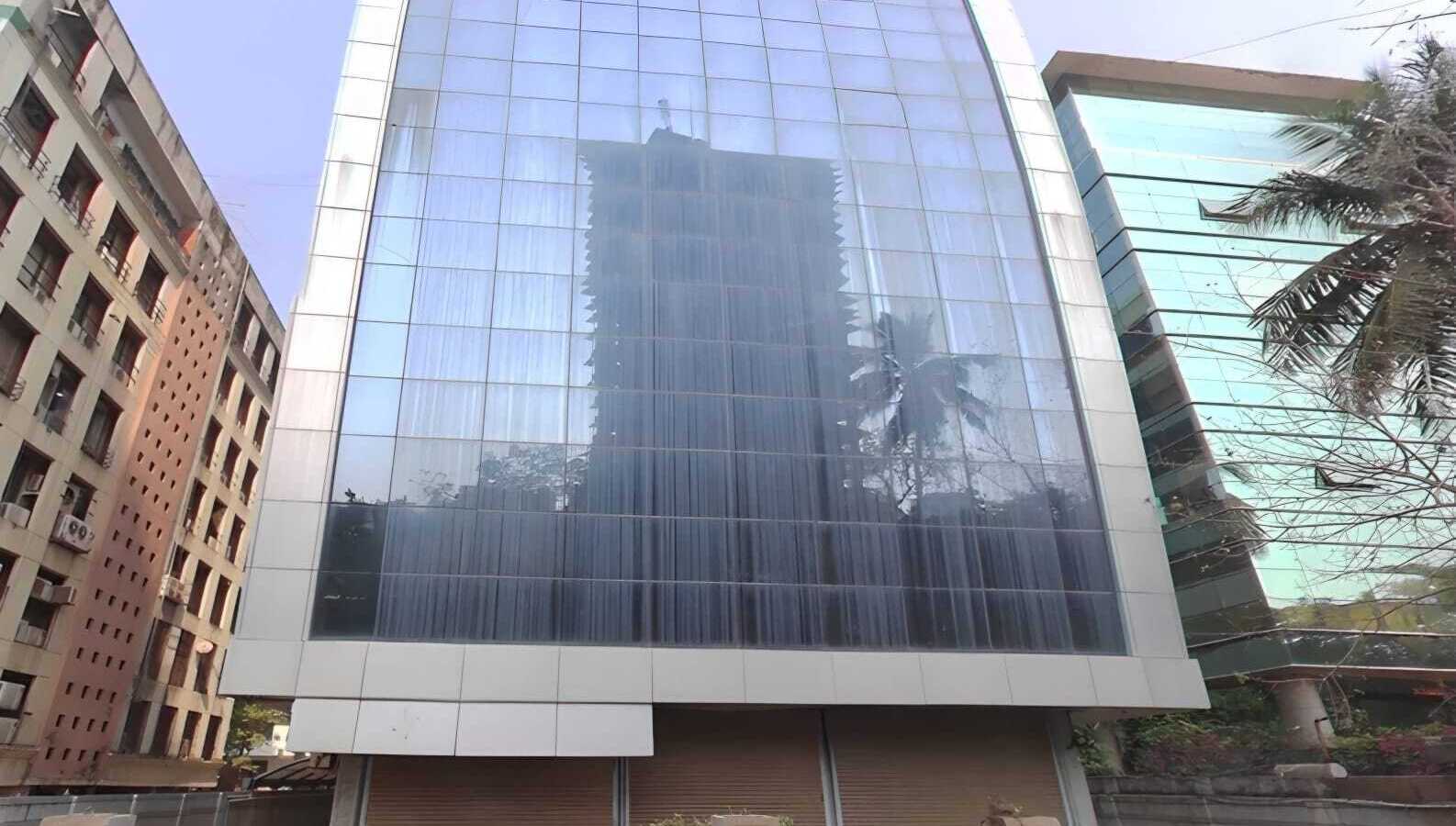 Peninsula Plaza, Andheri West