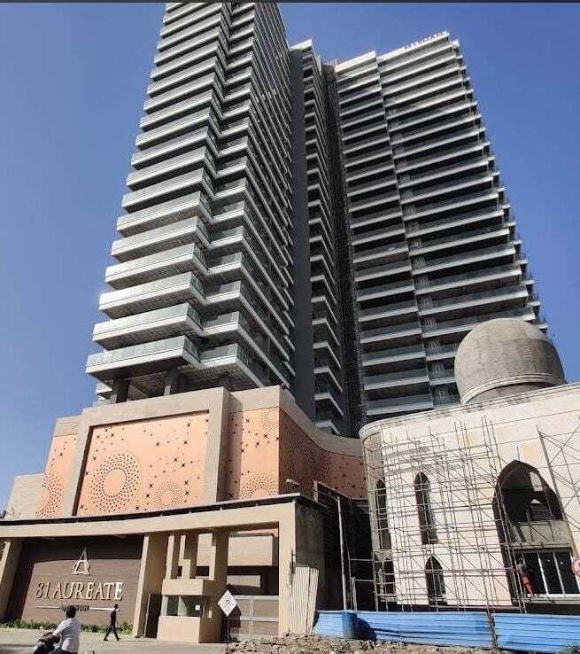 Rent Sea View Flat in Bandra West, Reclamation, 81 Aureate.