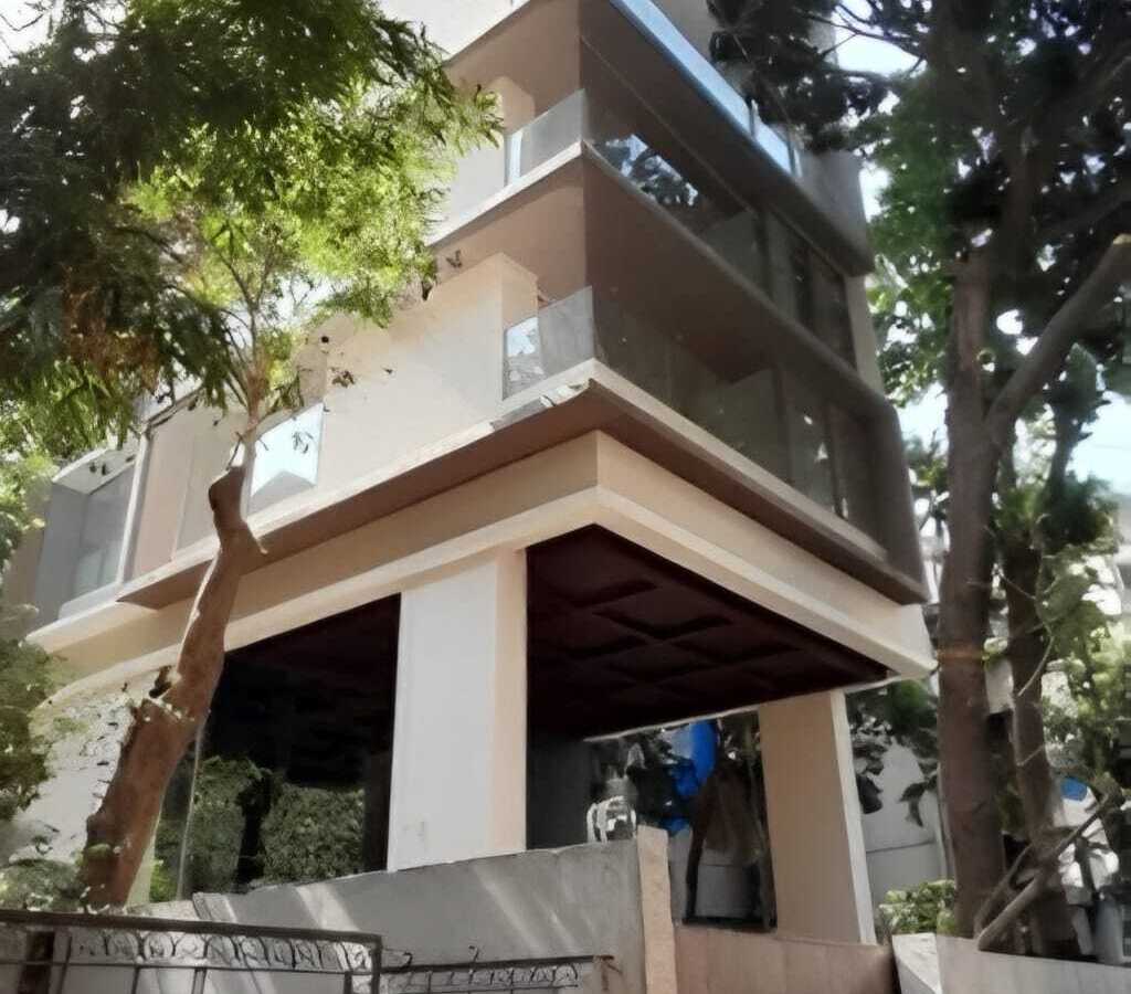 Azumi, Khar West