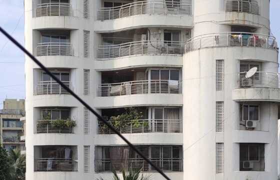 Sale 6 Bhk, 4250 sft, in Khar W, Evershine Jewel, 15th Rd,