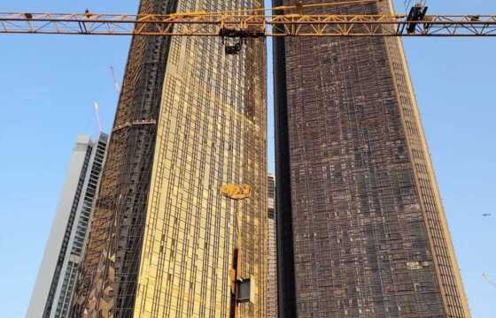 Rent F/F 3 Bhk, 1322 sft, in Worli, Lodha Trump Tower.