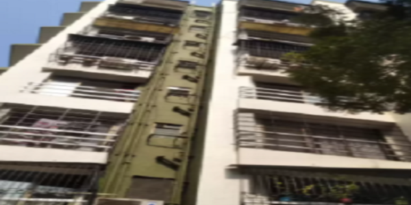 2 BHK Apartment For Rent At 10th Road, Juhu.