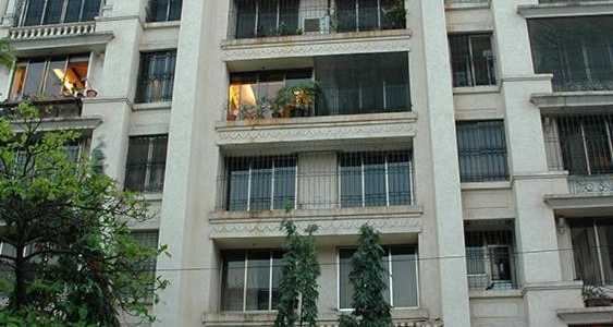 3 BHK Apartment For Sale At Off Waterfield Road, Bandra West.