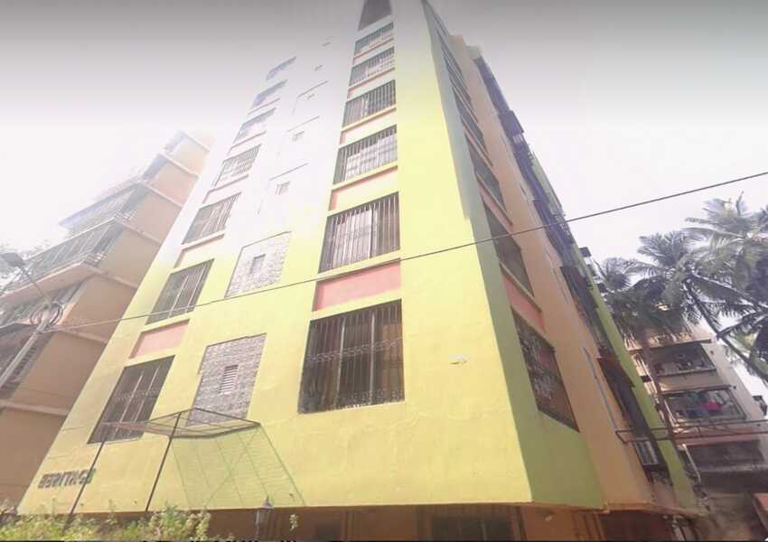 Sale 1 Rk Studio Apt, Vile Parle W Off Sv Rd, Heritage Apartments.