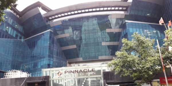 4850 Sq.ft. Commercial Office For Sale At Pinnacle Business Park, Mahakali Caves Road, Andheri East.