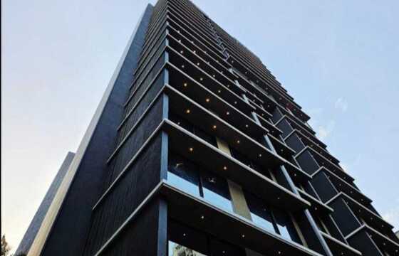 Rent Furnished 4 Bhk with Deck, in Khar W 16th Rd, Sequoia.