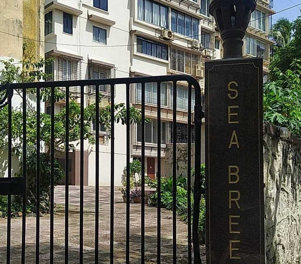 Sea Breeze, Bandra West.