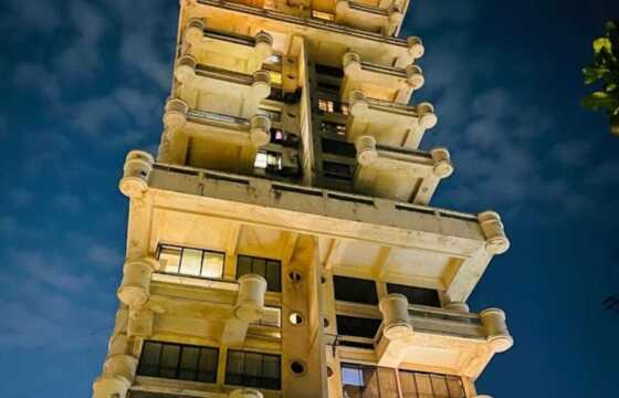 Rent S/F 3.5 Bhk Sea Facing Duplex in Bandra W, Jivesh Terrace.