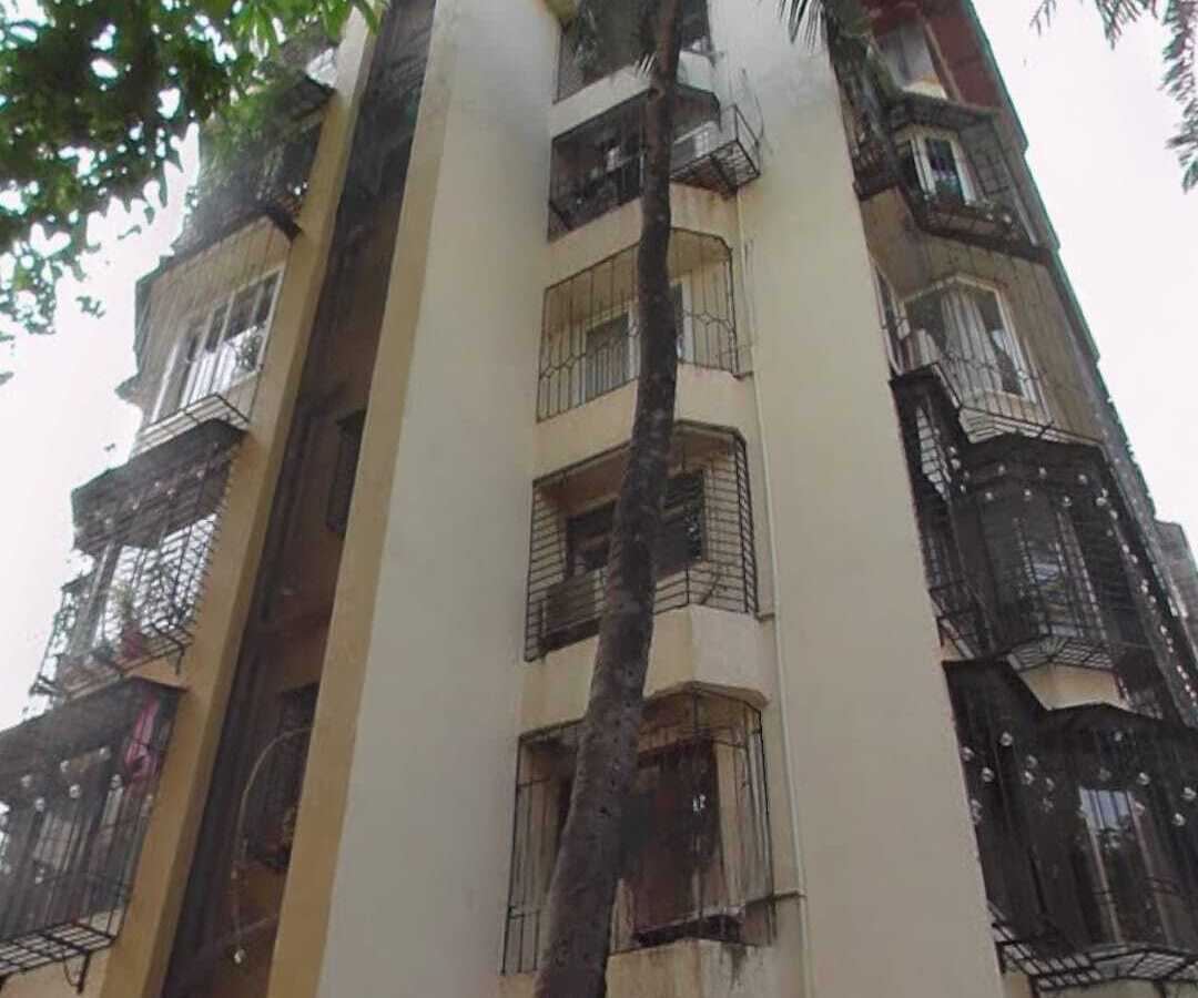 Rent S/F Sea View 4 Bhk Duplex Penthouse, Juhu Tara Rd, Gazdar Apt.