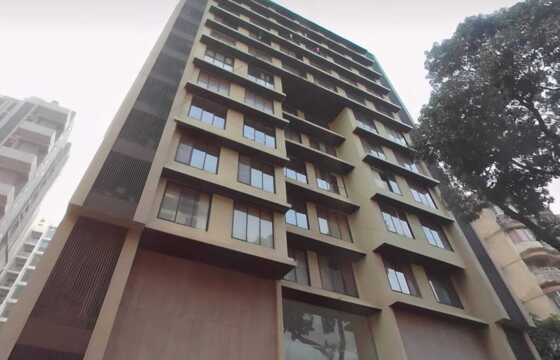 Sale 3 Bhk in Santacruz W, SV Rd, 1000 sft, Valencia.