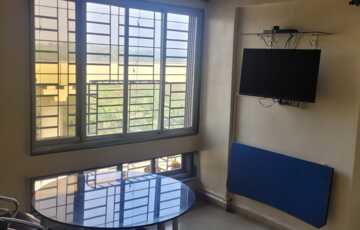 1BHK fully furnished well done up windows facing national park greenery