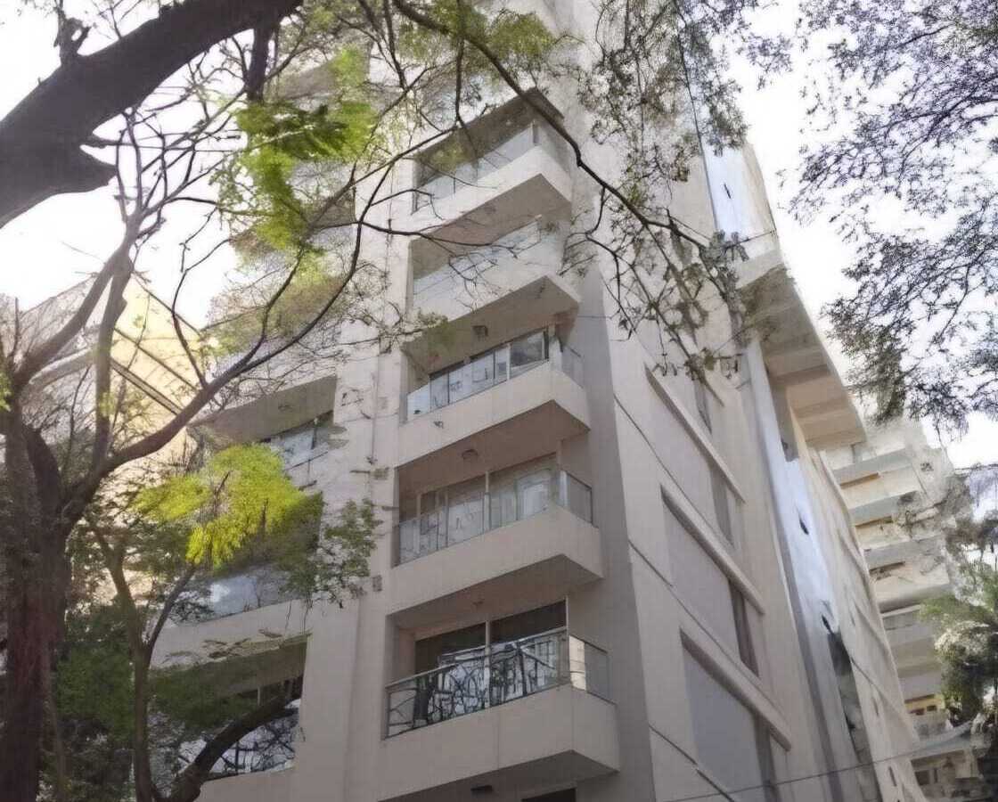Nav Palmarya, Bandra West