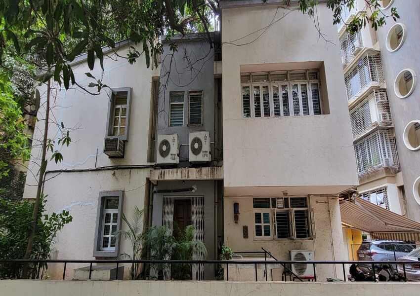 Sale Gr + 1 Bungalow, Vile Parle W Navpada