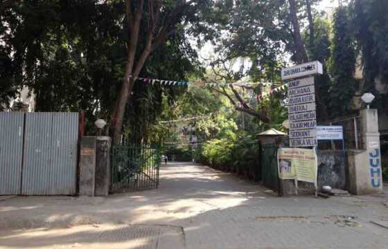 Rent, Semi furnished 3 BHK in Andheri W, Off Juhu Circle, Juhu Dhara Complex