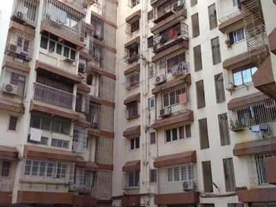 4 BHK Apartment For Sale At Devle Road, Juhu.