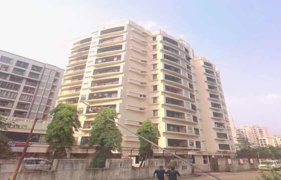Distress Sale, 1751sft Flat, Bandra  East Kala Nagar Renuka Chsl, Bank Auction.