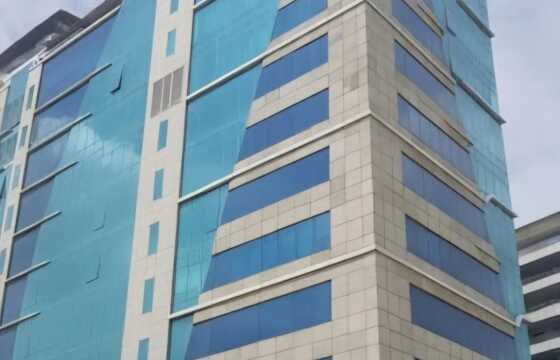 Rent 5800 sft Office in BKC, Pinnacle Corporate Park.