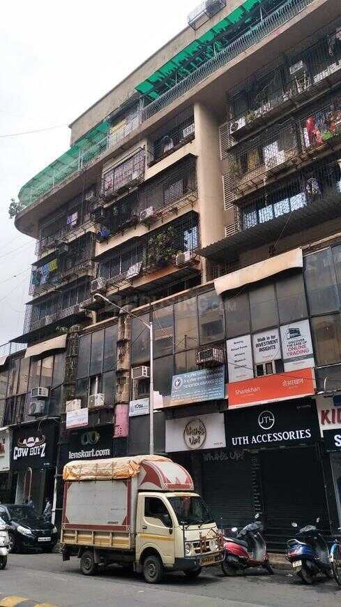 RNA Arcade, Andheri West.