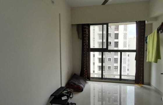 1 bhk flat 400 carpet in mira road east, higher floor Lodha developer