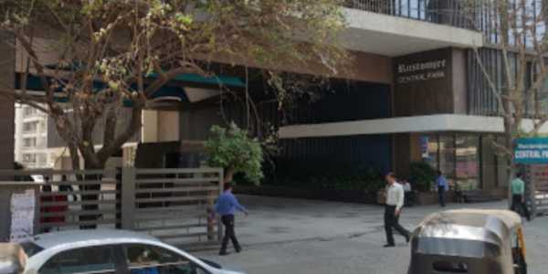 593 Sq.ft. Commercial Office For Rent At Rustomjee Central Park, Chakala, Andheri East.