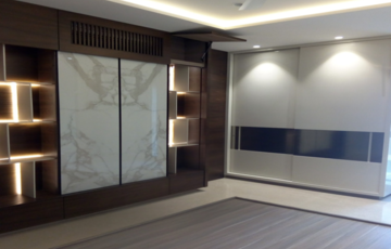 Rent Fully Furnished Sea View 5 Bhk, Bandra W, 2300 sft Flat