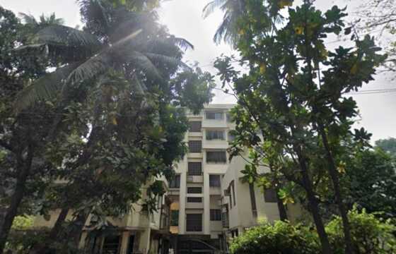 Rent Semi Furnished 2 Bhk in Bandra W, Perry Rd, Belle Vue.