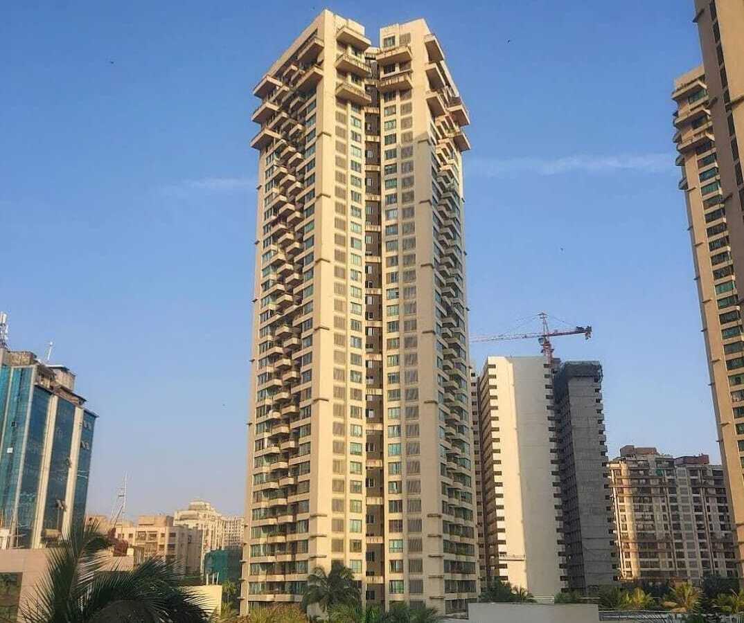 Sale 2 + 2 Bhk Jodi Flat in Andheri W, Link Rd, Oberoi Springs.