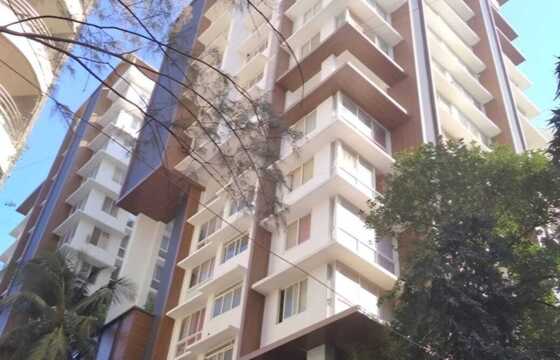 Sale 4 Bhk + Terrace, Santacruz W, North Ave, Greenfield.