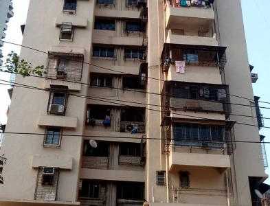 1 BHK Apartment For Rent At Manju Tower, Andheri West.