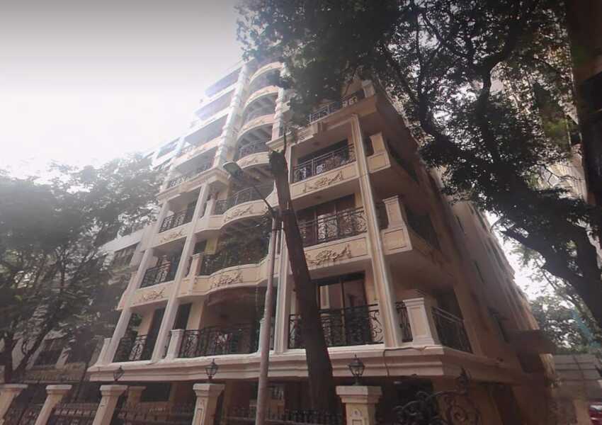 Sale 3 Bhk, 1350sft, at Ekta Heritage, Khar W 15th Rd.