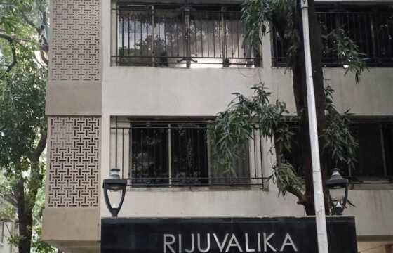 Sale 3 Bhk, 1100 sft, in Khar W 11th Rd, Rijuvalika