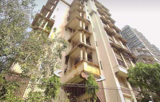 Rent S/F 3 Bhk Duplex, in Khar W, Regency Terrace, 2200 sft.