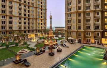 Rent S/F 5 Bhk, at Kanakia Paris, BKC Bandra E.