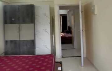 Rent Furnished 2 Bhk in Andheri W, DN Nagar.