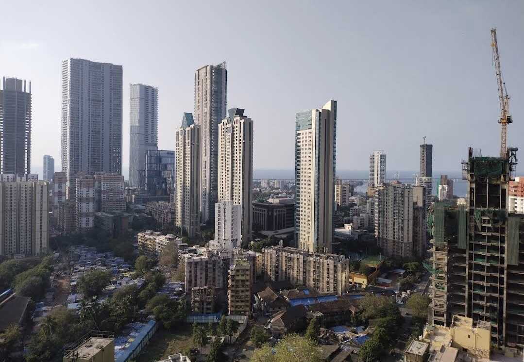 Rent 5 Bhk, 3072 sft, at Rustomjee Crown, Prabhadevi.