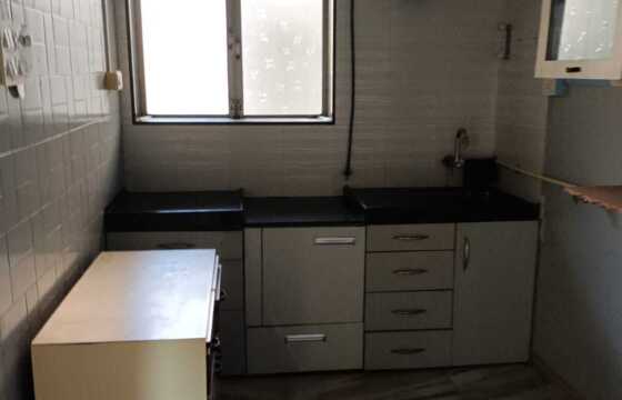 1 bhk Flat for Rent in Santacruz West on rent Linking Rd Extension