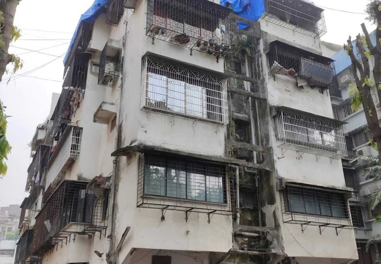 Sale Furnished 2 Bhk, Sanatcruz W, Hasnabad Ln, Hassina Chs.