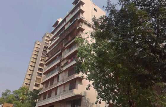 Sale 2 Bhk, 629 sft, in Andheri West, Veera Desai Rd, AR Avenue.