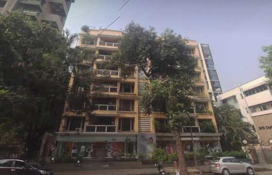 Sale 3 Bhk, 1600 sft, at Santacruz Linking Rd, Usha Villa.