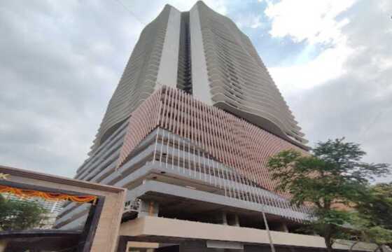Sale 3 Bhk, Andheri W Oshiwara, 1016sft, DLH The Park,