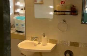 Rent Furnished 1 Bhk in Andheri W, Lokhandwala, Link Garden Tower.