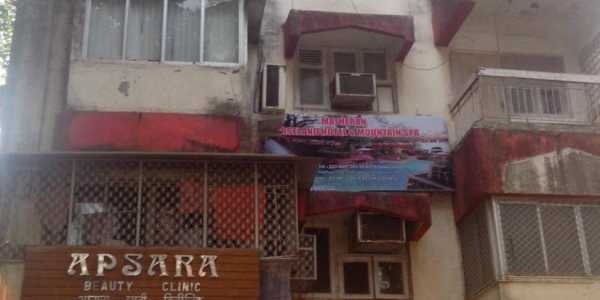 800 Sq.ft. Commercial Office For Rent At Linking Road, Santacruz West.