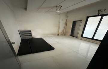 2 BHK Sale Yari Rd, Versova, in Silver Anklet Near Beach
