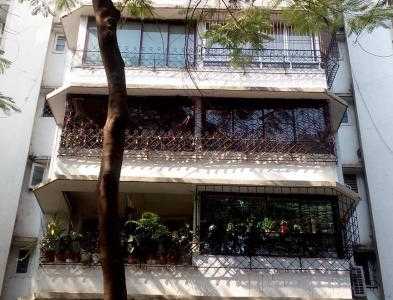 2 BHK Apartment For Sale At Central Avenue, Santacruz West.